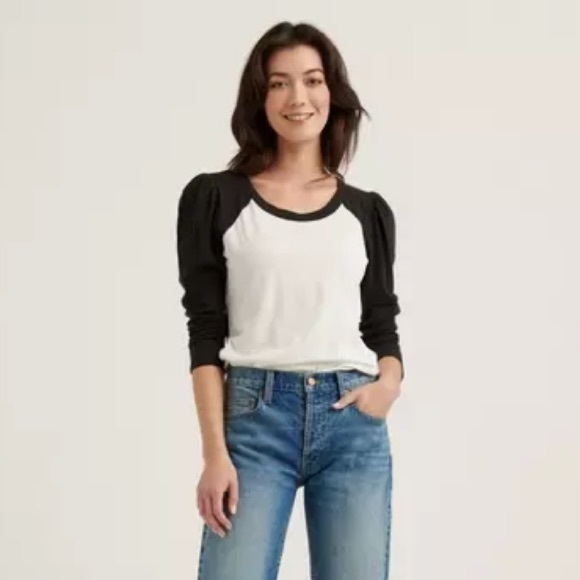 puff sleeve baseball tee
